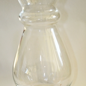 Szklany oryginalny wazon